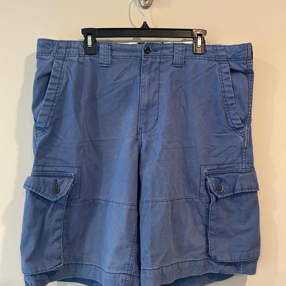 American Living Blue Cargo shorts sz 38